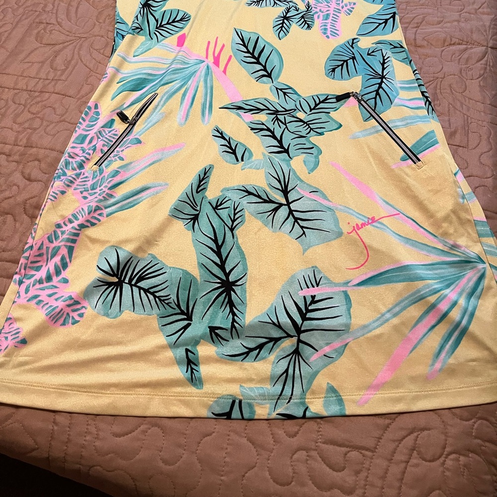 Golf dress - Picture 3 of 7